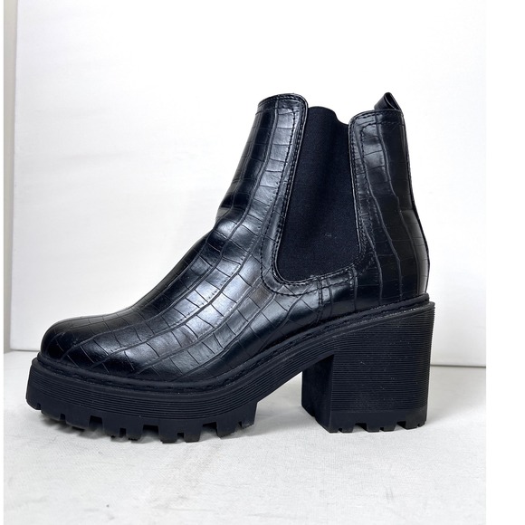 Boohoo Wide Fit Chunky Heeled Black Crocodile Chelsea Boots Size 8 Punk Goth Emo - Picture 2 of 8